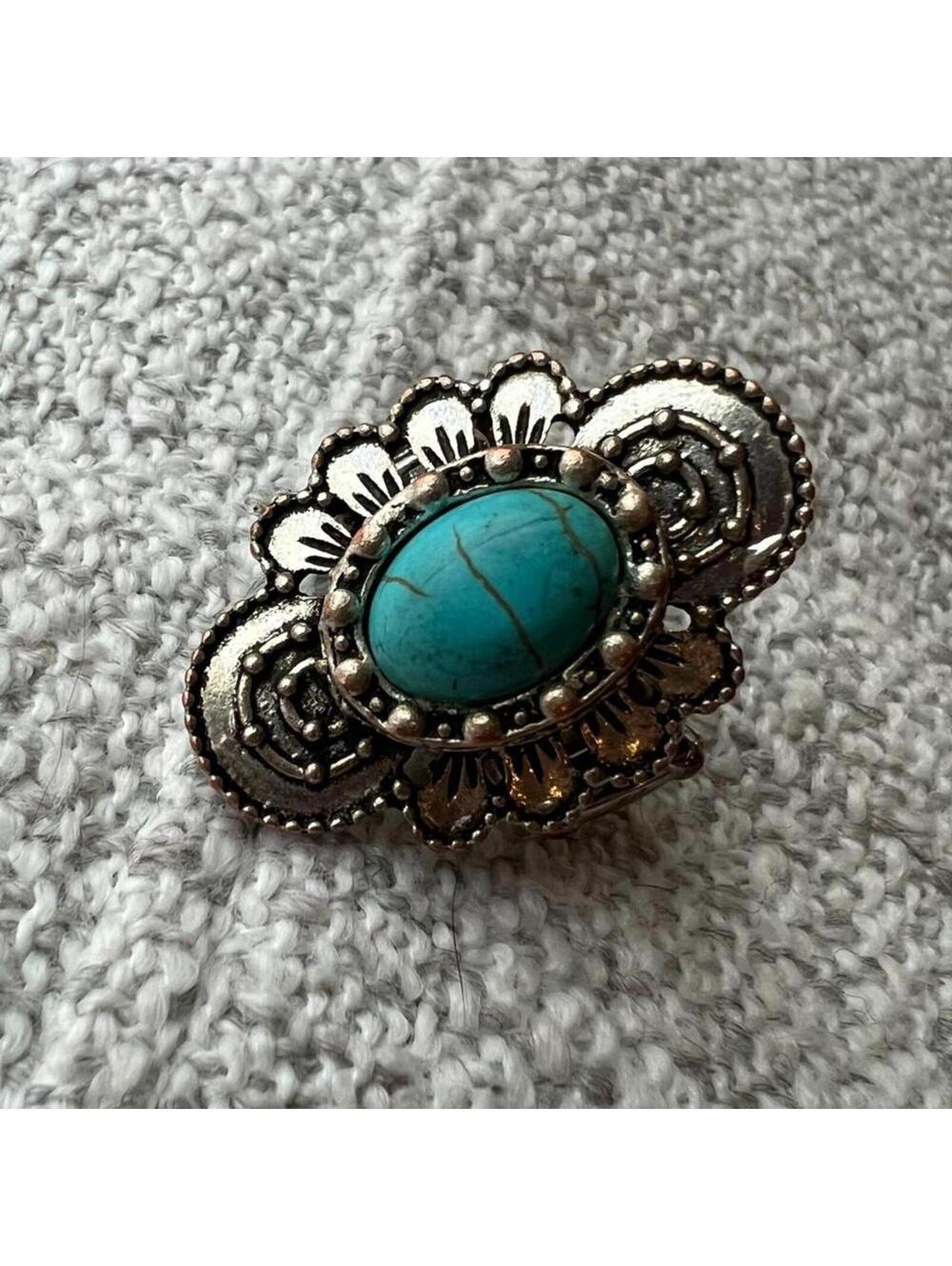 Antique Silver-Tone Western Faux-Turquoise Shield Cocktail Ring